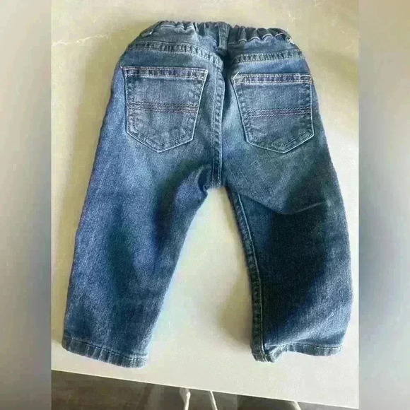 Blue jeans. - Picture 2 of 2